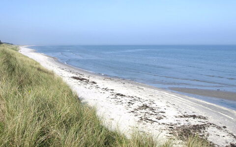 Jonce - 400M from the Sea: Boligområde, Tag, Forstad, Indkørsel, Estate, Skorsten