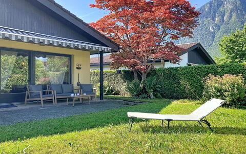 Dorenavant: Udendørs Møbler, Bunddække, Bjergkæde, Skygge, Have, Lawn, Hill Station, Landscaping, Gård, Dal