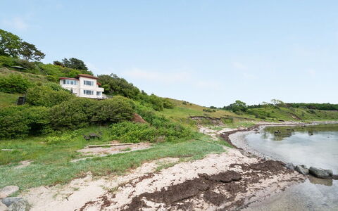 Grumme - 30M to the Fjord: Sommerhus, Hjem, Hus, Tag, Veranda, Estate, Sidespor, Garden Bygninger, Stuehus, Gård