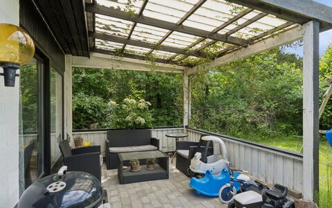 Gadde - 1Km from the Sea: Have, Skygge, Udendørs Struktur, Backyard, Udendørs Møbler, Gårdhave, Gård, Veranda, Stol, Pergola