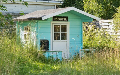 Bernadete - 50M to the Fjord: Lejlighed, Skygge, Altan, Stol, Hegn, Udendørs Møbler, Aluminium, Kunstgræs