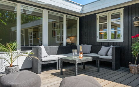 Tobrjön - 200M to the Fjord: Træ, Sommerhus, Hårdttræ, Planke, Bejdse, Garden Bygninger, Design, Gård, Bjælkehytte, Backyard