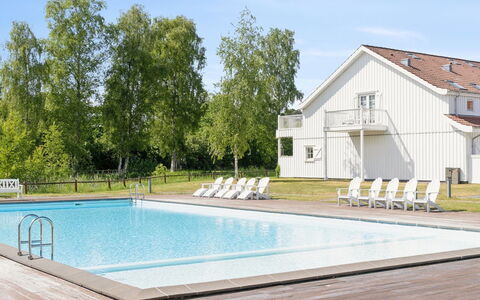 Anniek - 1Km to the Fjord: Træ, Tag, Arkitektur, Hjem, Hus, Sommerhus, Sidespor, Hårdttræ, Hældning, Estate