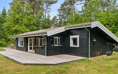 Nititzki - 600M from the Sea: Hjem, Sommerhus, Veranda, Sidespor, Stuehus, Udendørs Struktur