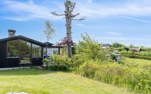 Gundhild - 1.8Km from the Sea: Daytime, Bygning, Byområde, Hovedstadsområde, City, Lejlighed, Kvarter, Metropolis, Skyscraper