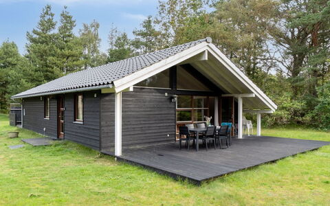 Wilgrib - 400M from the Sea: Tag, Hus, Land Lot, Hjem, Sommerhus, Estate, Garden Bygninger, Skygge, Bjælkehytte, Landscaping