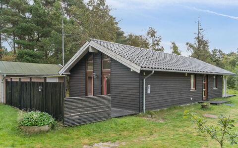 Wilgrib - 400M from the Sea: Tag, Hus, Land Lot, Hjem, Sommerhus, Estate, Garden Bygninger, Skygge, Bjælkehytte, Landscaping