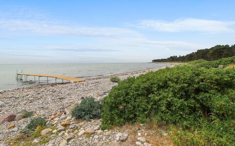 Rik - 350M from the Sea: Svømmepøl, Ferieby