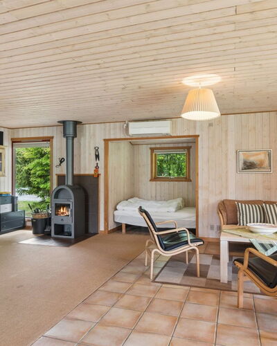 Linda - 600M from the Sea