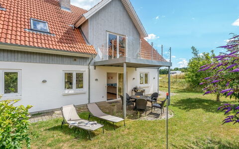 Ettie - 6Km from the Sea: Blå, Hus, Hjem, Tag, Boligområde, Sky, Sommerhus, Land Lot, Estate, Stuehus