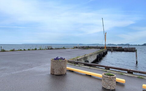 Thing - 200M from the Sea: Tag, Hus, Land Lot, Hjem, Sommerhus, Estate, Garden Bygninger, Skygge, Bjælkehytte, Landscaping