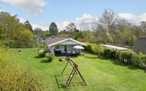 Erva - 495M from the Sea: Tag, Hus, Hjem, Sommerhus, Sidespor, Estate, Indkørsel, Garden Bygninger, Gård, Skur