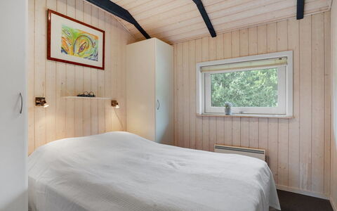 Bruno - 200M from the Sea: Tag, Hus, Hjem, Sommerhus, Dør, Sidespor, Dæk, Veranda, Planke, Hårdttræ
