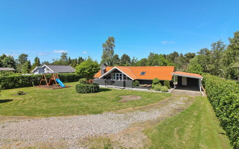 Gretta - 400M from the Sea: Tag, Hus, Hjem, Sommerhus, Sidespor, Estate, Indkørsel, Garden Bygninger, Gård, Skur