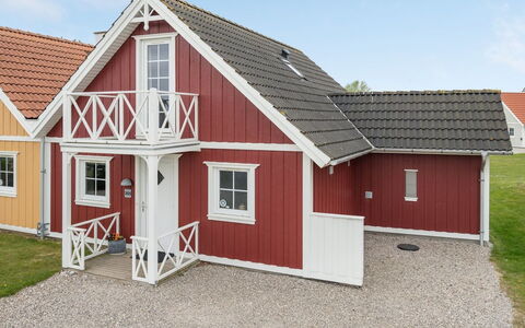 Askan - 200M from the Sea: Boligområde, Tag, Forstad, Indkørsel, Estate, Skorsten