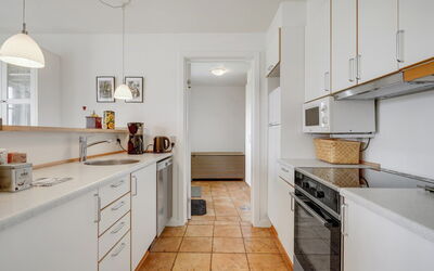 Askan - 200M from the Sea