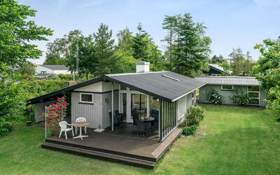 Juditha - 400M from the Sea
