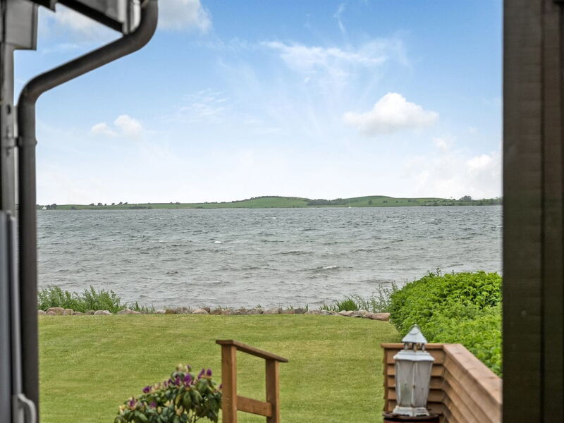 tilia - 15m From The Sea