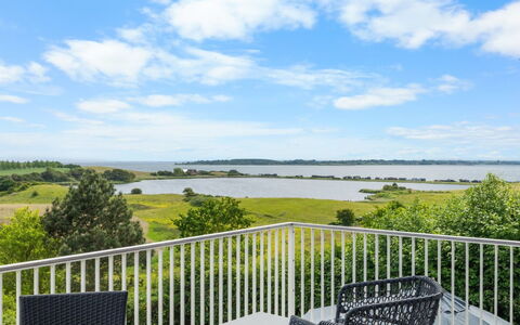 Chayton - 450M from the Sea: Græs, Græs-, Landskab, Økoregion, Almindeligt, Plantesamfund, Land Lot, Udendørs Møbler, Prærie, Shrubland