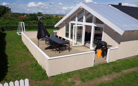 Dunya - 400M from the Sea: Svømmepøl, Udvej, Boligområde, Kompositmateriale, Skygge, Eco Hotel, Udendørs Møbler, Estate, Hacienda, Villa