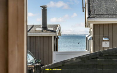 Loella - 35M from the Sea