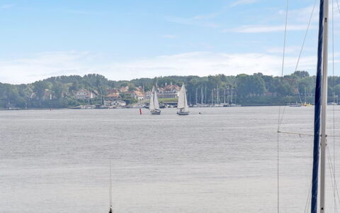 Constance - 50M from the Sea: Sommerhus, Skur, Hytte, Stuehus, Prærie, Hytte, Lade, Bjælkehytte, Garden Bygninger