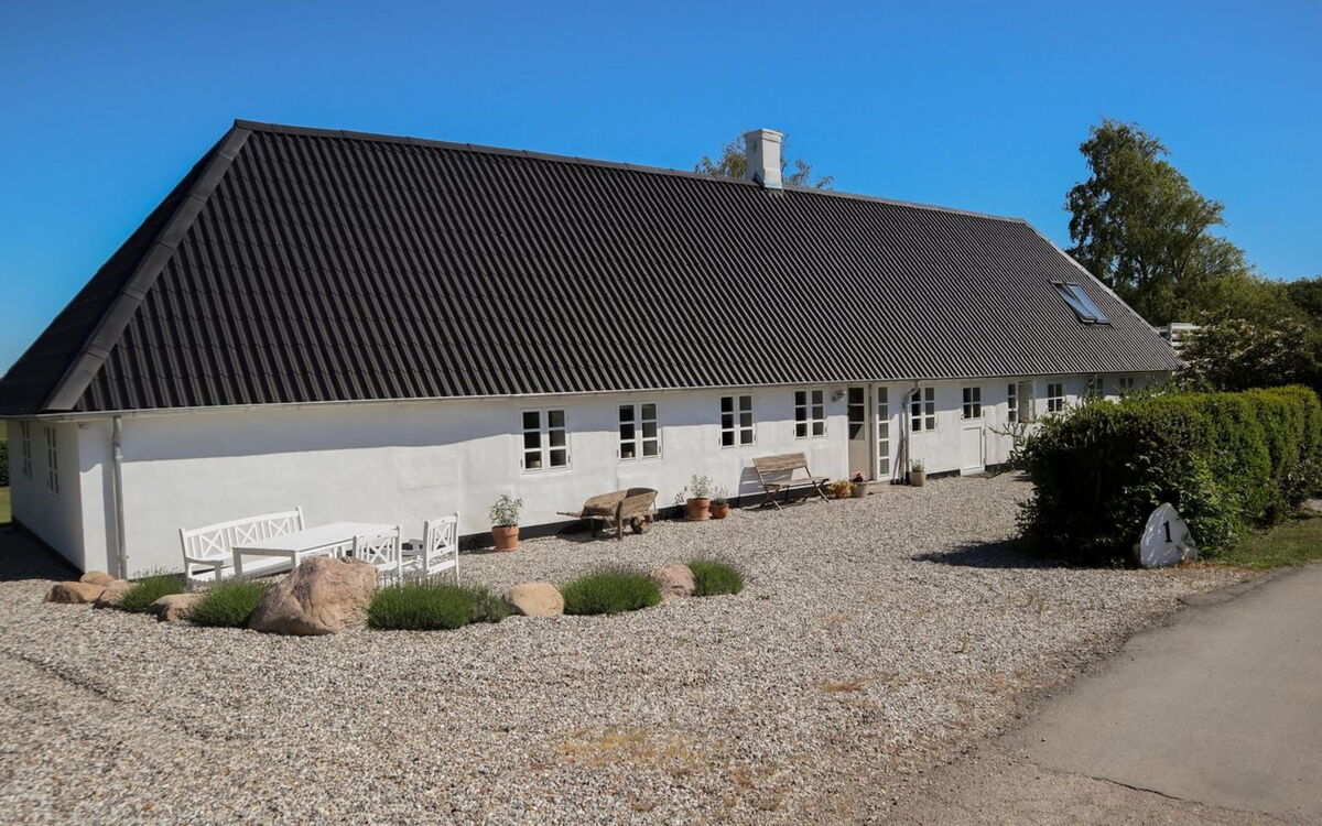 Harre - 300M from the Sea