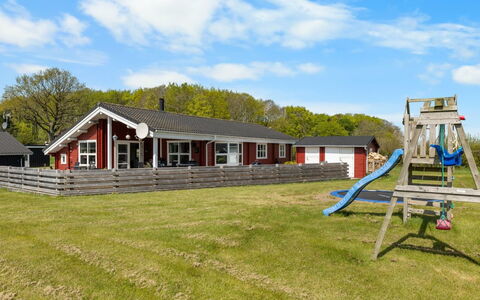 Anneli - 600M from the Sea: Tag, Hus, Hjem, Sommerhus, Dør, Sidespor, Dæk, Veranda, Planke, Hårdttræ