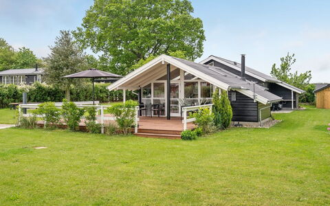 Flicka - 275M from the Sea: Sommerhus, Hjem, Hus, Tag, Veranda, Estate, Sidespor, Garden Bygninger, Stuehus, Gård
