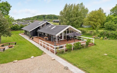 Flicka - 275M from the Sea: Sommerhus, Hjem, Hus, Tag, Veranda, Estate, Sidespor, Garden Bygninger, Stuehus, Gård