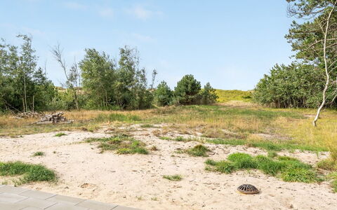Jorn - 75M from the Sea: Hus, Tag, Hjem, Sommerhus, Skur, Garden Bygninger, Sidespor, Gård, Bjælkehytte, Hytte