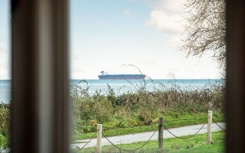 Joran - 120M from the Sea: Horisont, Hav, Ocean, Coastal Og Oceaniske Landskabsformer, Kyst, Morgen, Sollys, Kyst, Strand, Lyd
