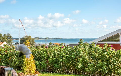 Apsolon - 150M from the Sea: Sky, Skygge, Landscaping, Have, Eco Hotel, Gård, Udvej, Cumulus, Tropics