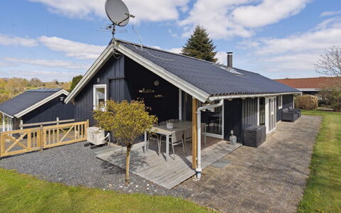 Petrus - 750M from the Sea: Hus, Tag, Hjem, Sommerhus, Estate, Stuehus, Villa, Veranda, Sidespor