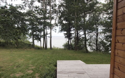 Pirjo - 50M from the Sea: Tag, Hus, Land Lot, Hjem, Sommerhus, Estate, Garden Bygninger, Skygge, Bjælkehytte, Landscaping