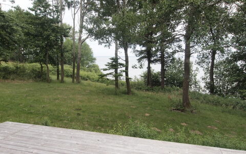 Pirjo - 50M from the Sea: Hus, Tag, Hjem, Sommerhus, Estate, Stuehus, Villa, Veranda, Sidespor