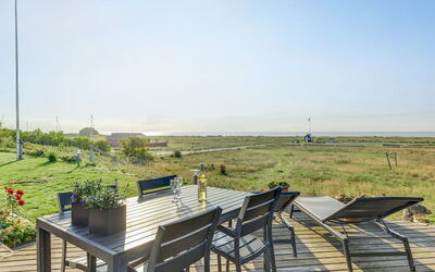 Kaapo - 300M from the Sea
