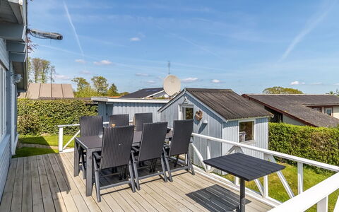 Stamena - 200M from the Sea: Tag, Hus, Hjem, Sommerhus, Dør, Sidespor, Dæk, Veranda, Planke, Hårdttræ