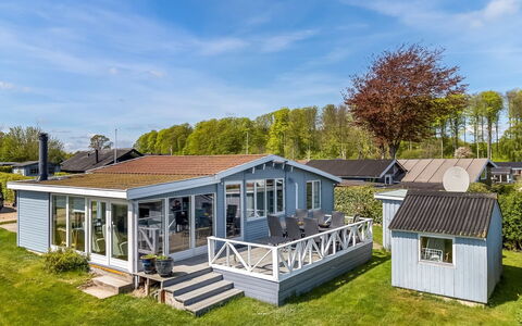 Stamena - 200M from the Sea: Hus, Tag, Hjem, Sommerhus, Estate, Stuehus, Villa, Veranda, Sidespor