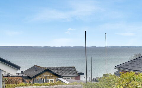Stamena - 200M from the Sea: Tag, Hus, Hjem, Sommerhus, Dør, Sidespor, Dæk, Veranda, Planke, Hårdttræ