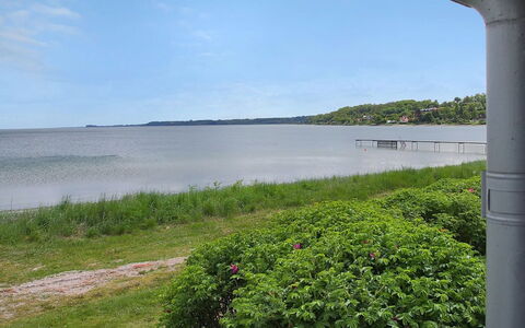 Melia - 50M to the Fjord: Hus, Tag, Hjem, Sommerhus, Estate, Stuehus, Villa, Veranda, Sidespor