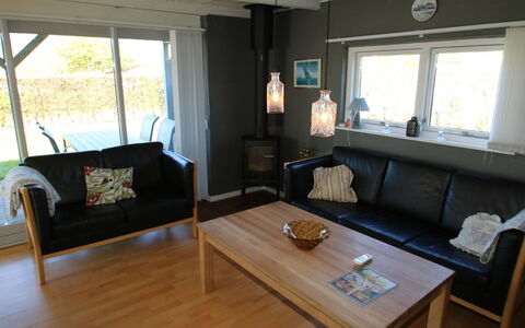 Sauli - 200M to the Fjord: Arkitektur, Tag, Hjem, Kompositmateriale, Dagslys, Sidespor, Indkørsel