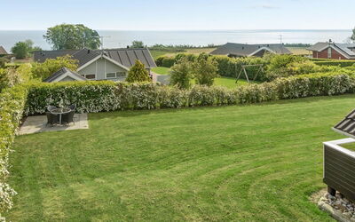 Annvy - 200M from the Sea