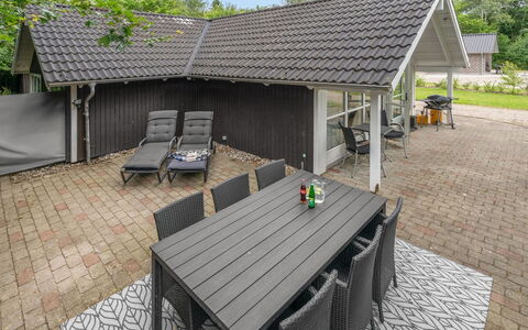 Melisa - 28Km from the Sea: Sommerhus, Hjem, Hus, Tag, Veranda, Estate, Sidespor, Garden Bygninger, Stuehus, Gård