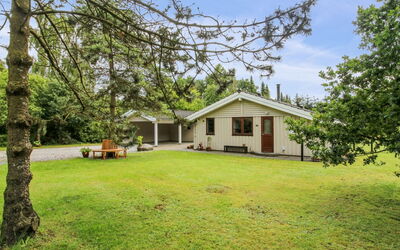 Arvi - 30Km from the Sea