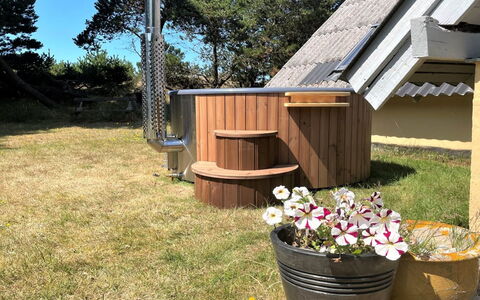 Ødke - 3.5Km from the Sea: Træ, Bejdse, Hårdttræ, Have, Backyard, Udendørs Struktur, Design, Gård, Skur, Garden Bygninger