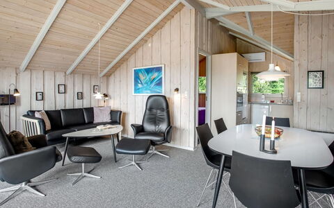 Tecla - 12Km from the Sea: Loft, Indretning, Hjem, Stue, Etage, Lysarmatur, Sommerhus, Stol, Køkken & Spisebord, Couch