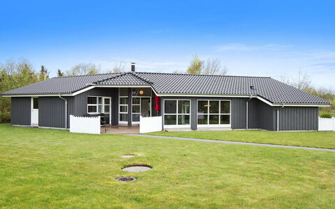 Jannic - 300M to the Fjord: Sommerhus, Skur, Hytte, Stuehus, Prærie, Hytte, Lade, Bjælkehytte, Garden Bygninger