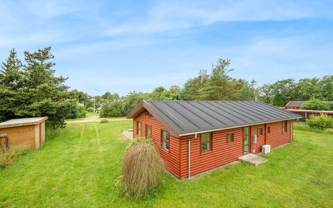 Silvia - 300M to the Fjord: Tækning, Sommerhus, Hus, Tag, Hjem, Stuehus, Hytte, Estate, Landsby