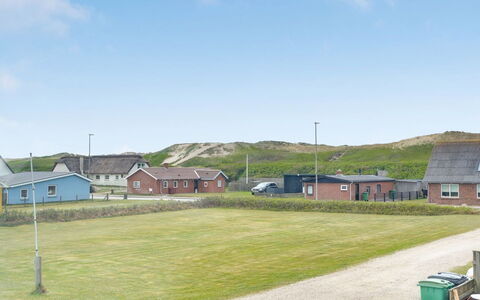Fransiska - from the Sea: Møbel, Indretning, Gulvbelægning, Træ, Etage, Loft, Trægulve, Stol, Bord, Belysning
